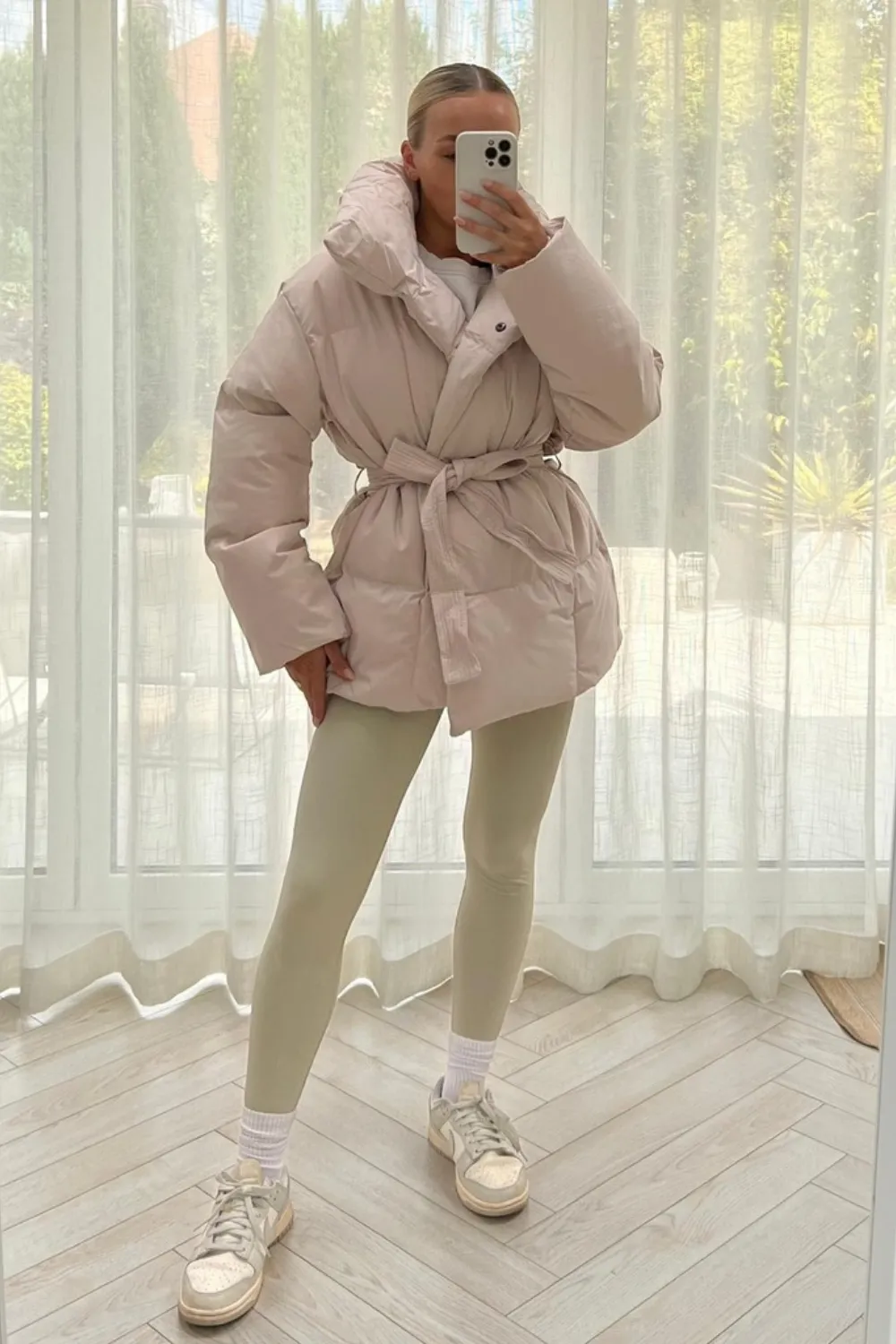 Alaska cream short padded duvet button up coat