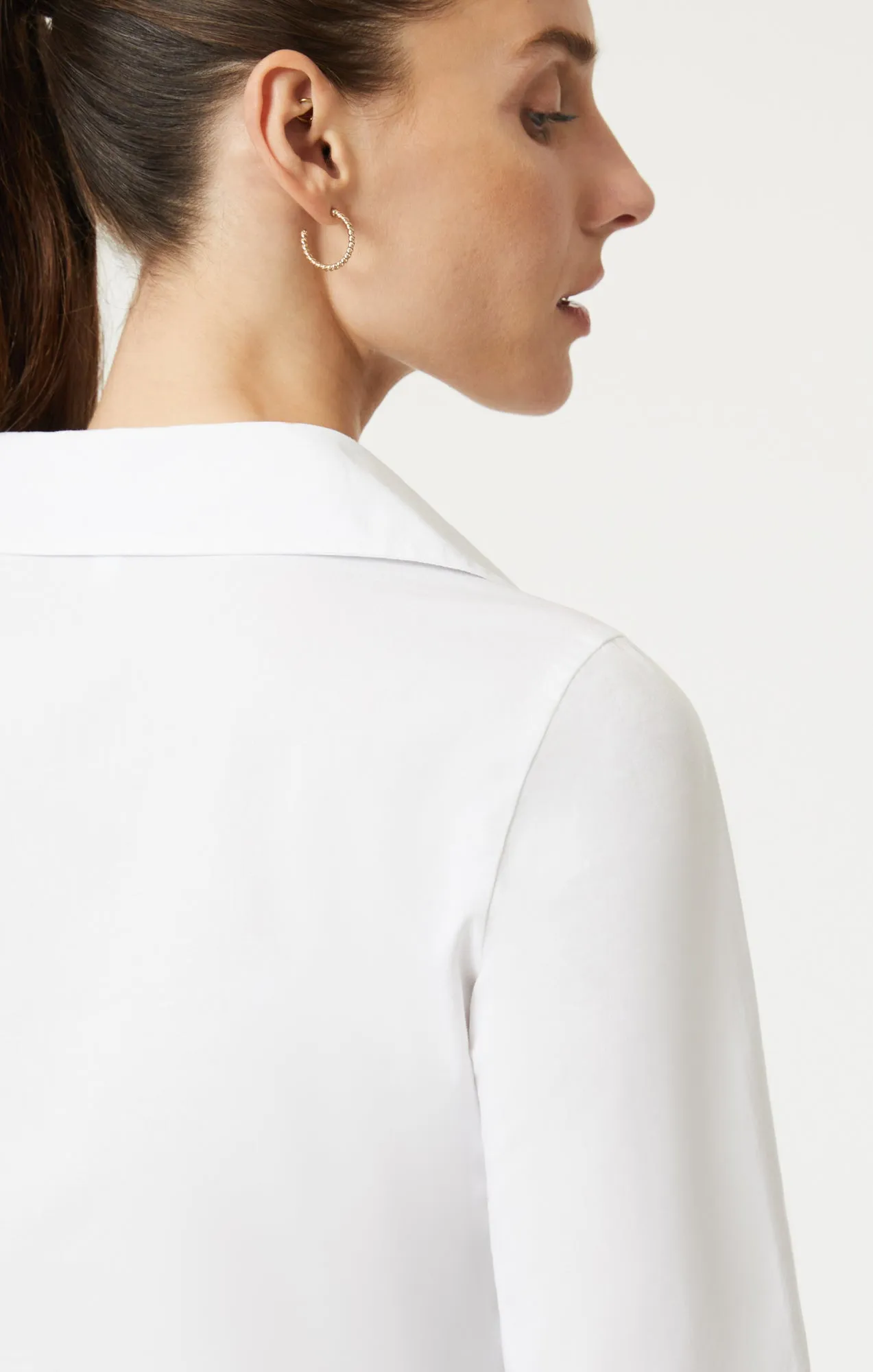 CROPPED BUTTON-UP SHIRT IN WHITE