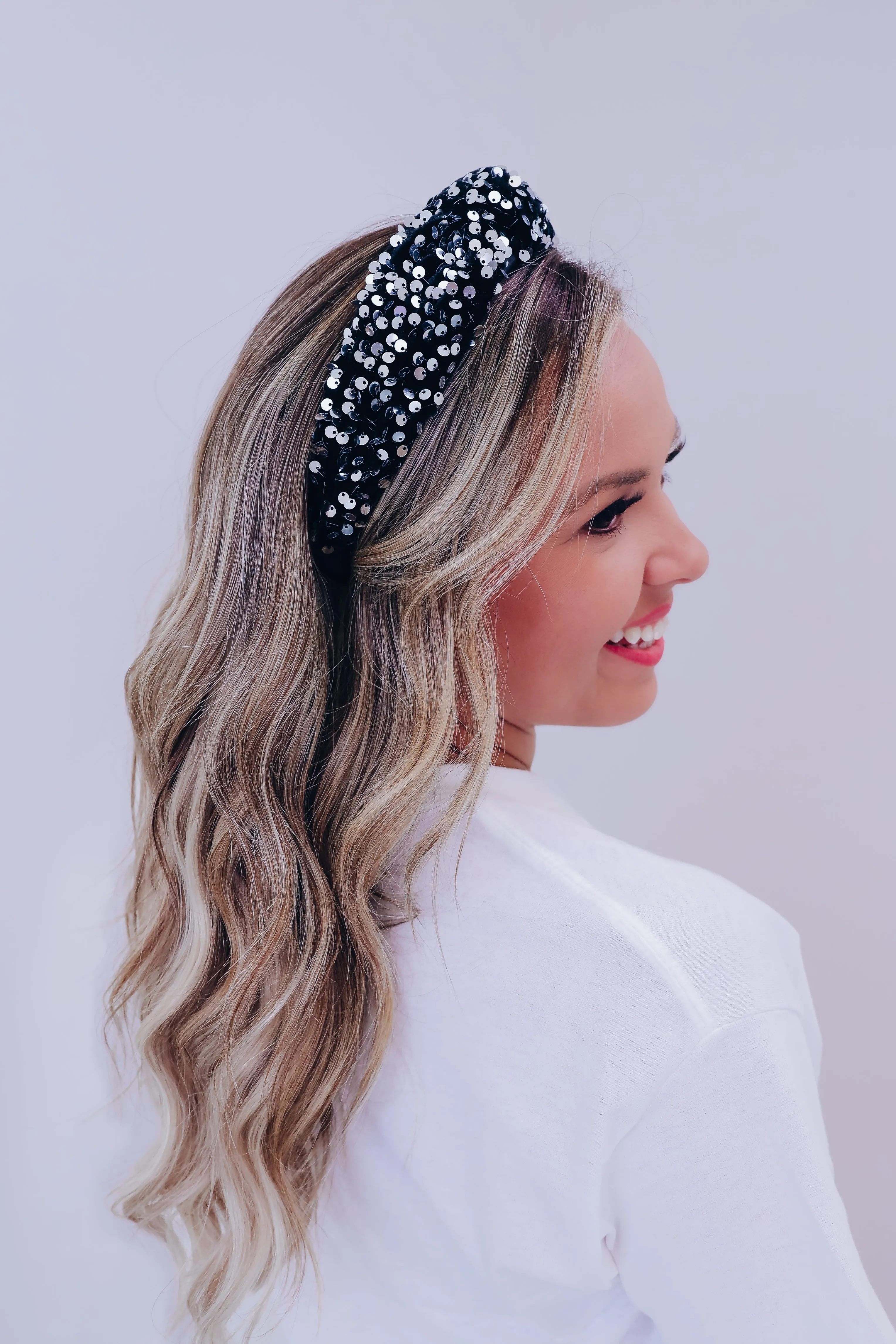 Velvety Sequin Knotted Headband - Black